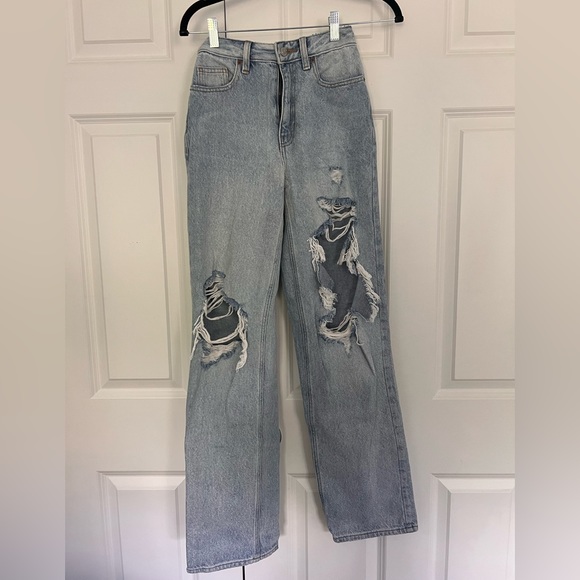 PacSun Eco Light Blue '90s Boyfriend Jeans - Picture 3 of 3
